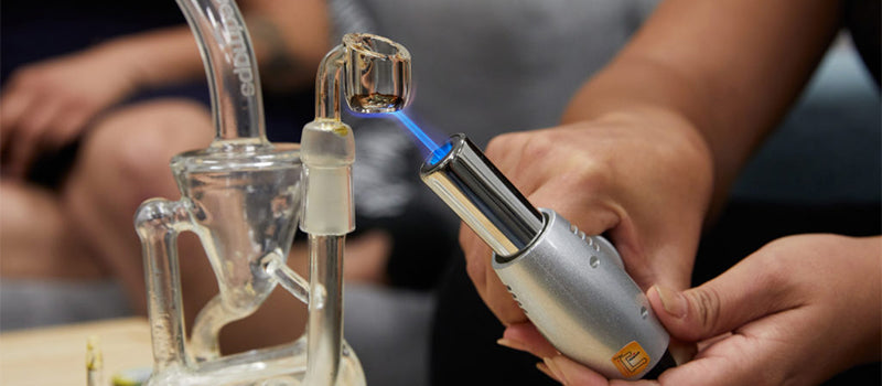 How to Properly Maintain and Clean Your Dab Torch for Longevity